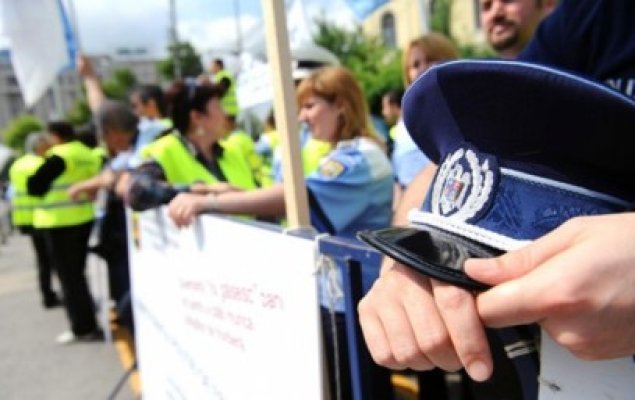 Poliţiştii vor protesta, de 1 mai, în faţa Ministerului de Interne